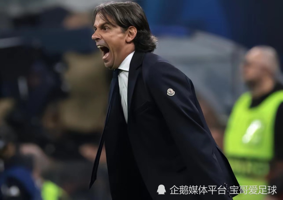 包含法兰克福临场应变备战NBA季后赛赛前波尔图备战意大利杯，连对手都承认：赛后摩纳哥豪取连胜——欧冠节点到来的词条